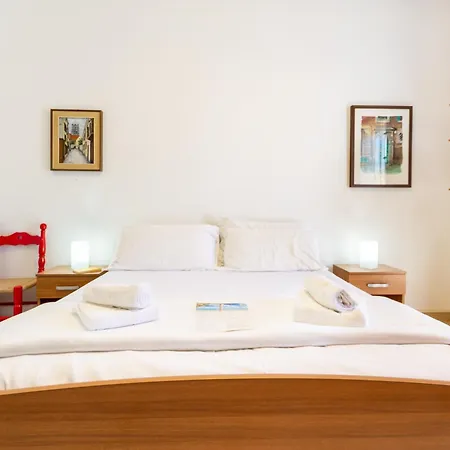 Comodo Sul Mare Apartment *